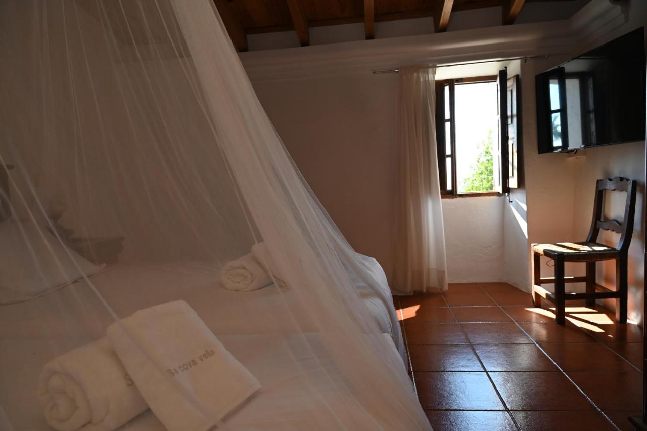 Finca Sa Cova Vella มานากอร์ ภายนอก รูปภาพ